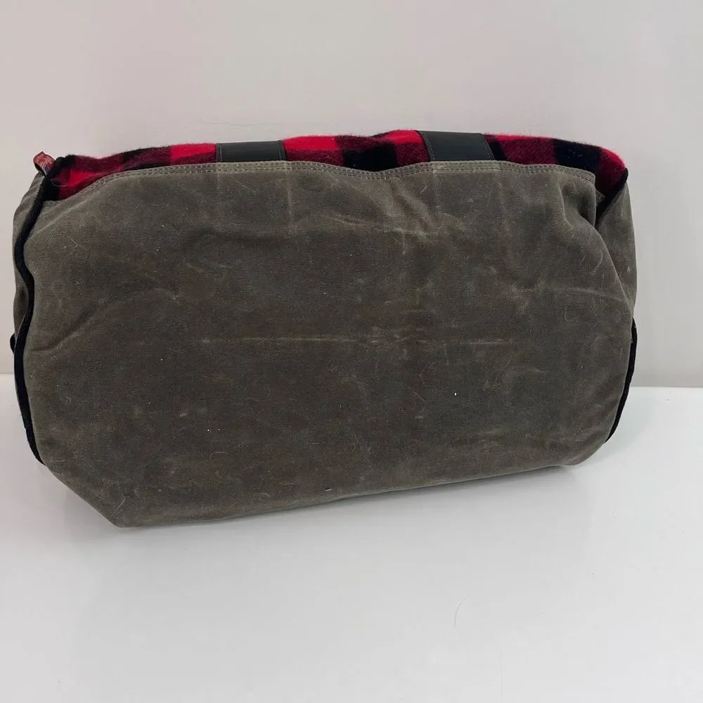 FROST RIVER IMOUT DUFFLE BAG CARRY ON - RED PLAID 39 L